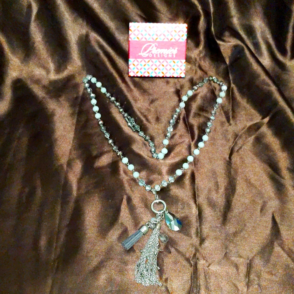 Premier design necklace